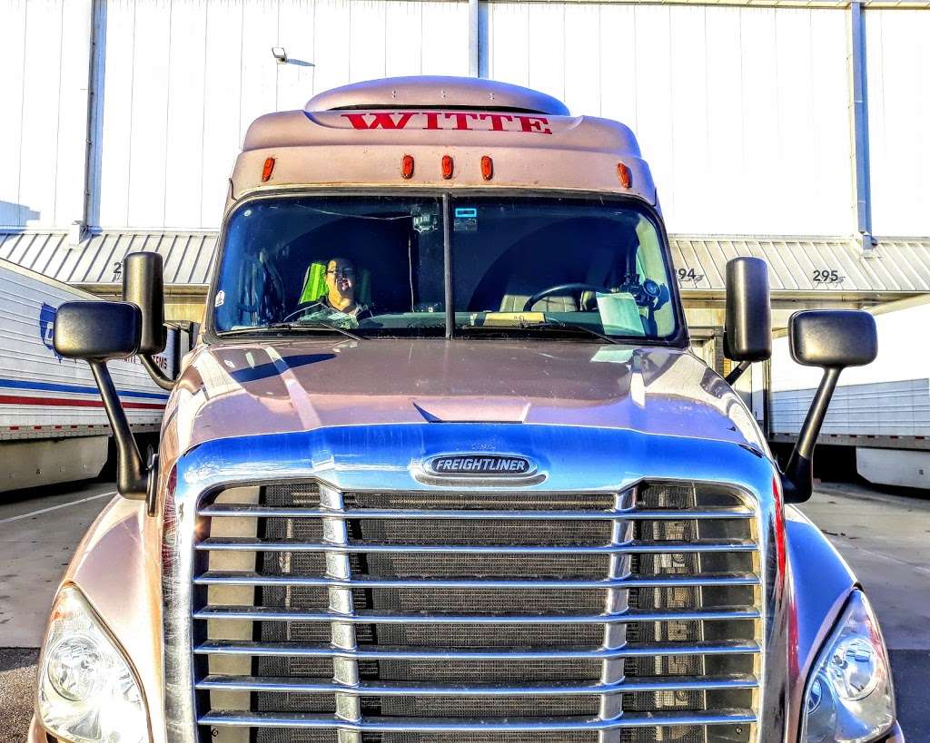 Publix Warehousing Distribution Orlando 7350 Hazeltine National Dr Orlando Fl 32822 Usa