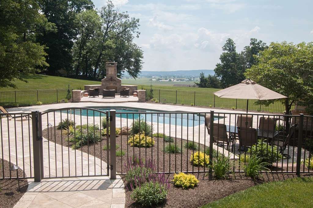 GreenWay Fence & Railing Supply | 601 Overlys Grove Rd, New Holland, PA 17557, United States | Phone: (717) 354-8098