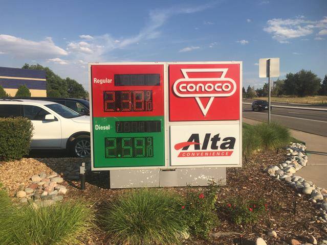 Conoco | 1370 S Parker Rd, Denver, CO 80231, USA | Phone: (303) 369-1783