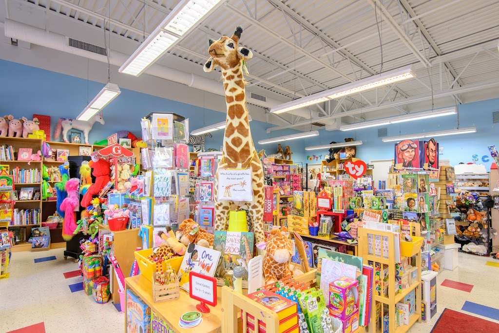 4 Kids Books & Toys | 4450 Weston Pointe Dr # 120, Zionsville, IN 46077, USA | Phone: (317) 733-8710