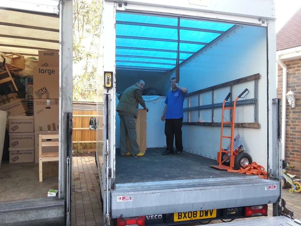 Removals London | 673 Seven Sisters Rd, London N15 5LA, UK | Phone: 020 7060 0858