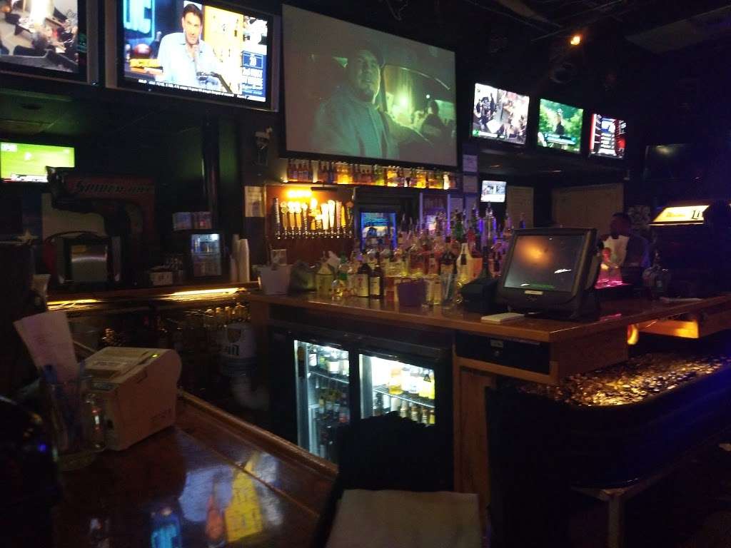 Headliners Sports Bar | 9804 Jones Rd, Houston, TX 77065, USA | Phone: (281) 890-6555