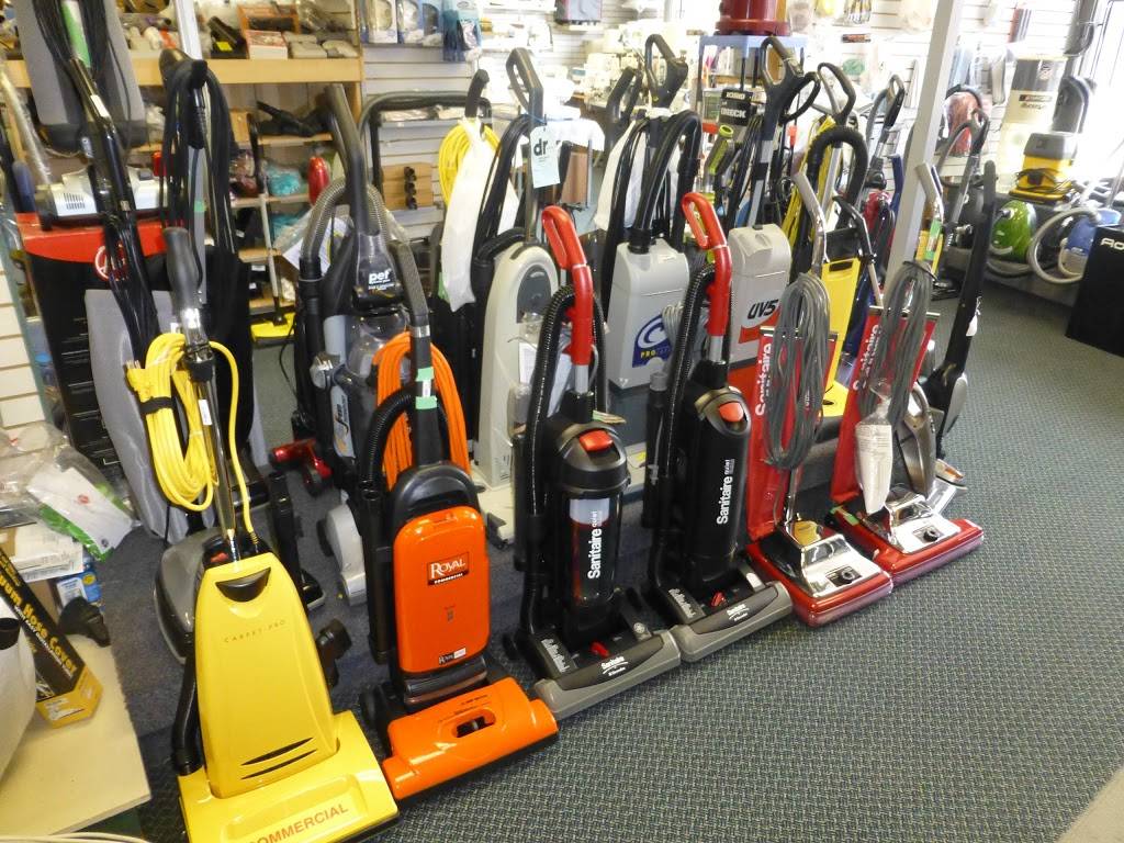 D&R Vacuum and Sewing Centre | 7833 Wyandotte St E, Windsor, ON N8S 1S8, Canada | Phone: (519) 948-5021