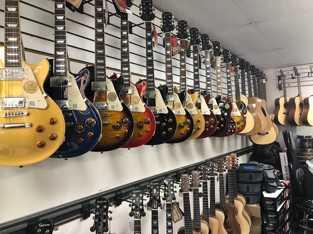 Marks Guitar Exchange | 945 Otay Lakes Rd UNIT G, Chula Vista, CA 91913, USA | Phone: (619) 421-2343