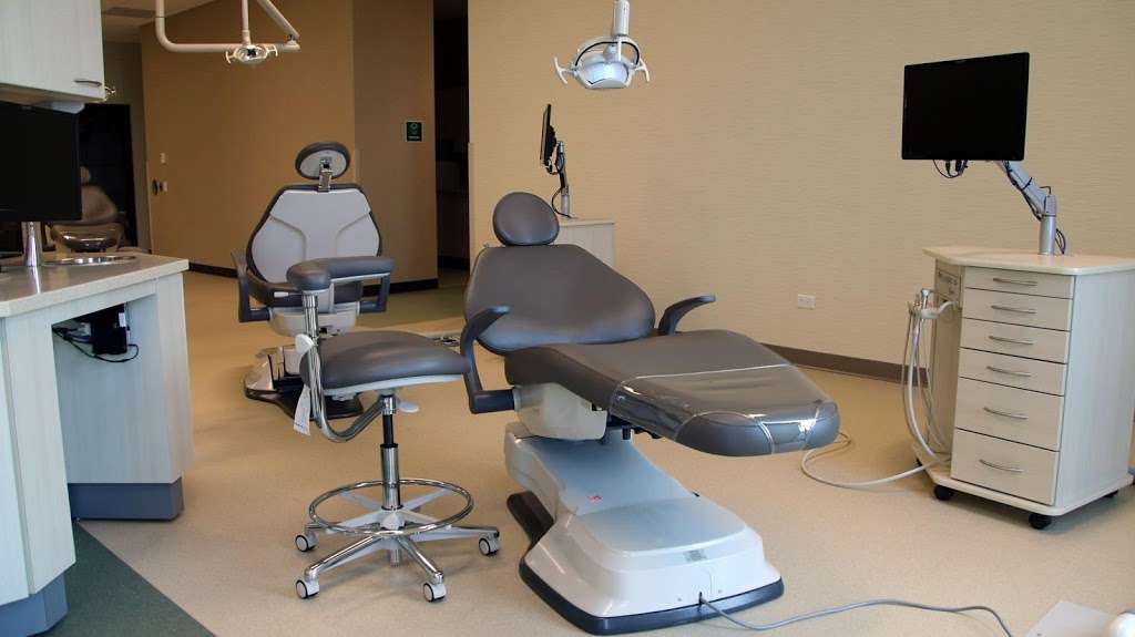 Dental Associates | 1211 Dolphin Ct, Waukesha, WI 53186, USA | Phone: (262) 436-3363