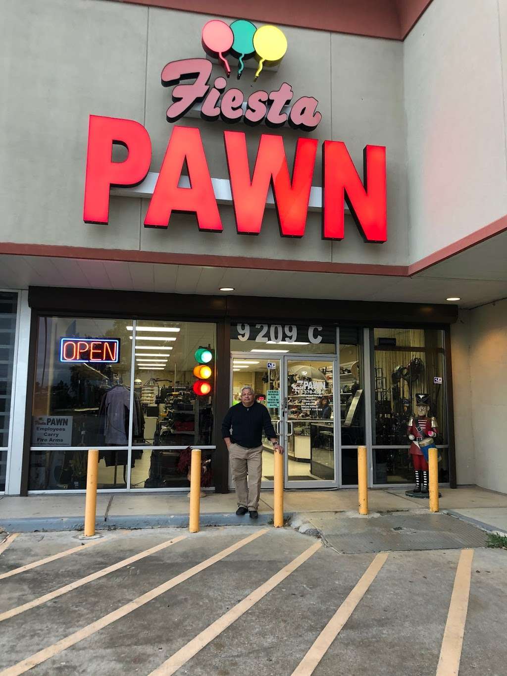 Fiesta Pawn Shop | 9209c Gulf Fwy, Houston, TX 77017, USA | Phone: (713) 378-4566