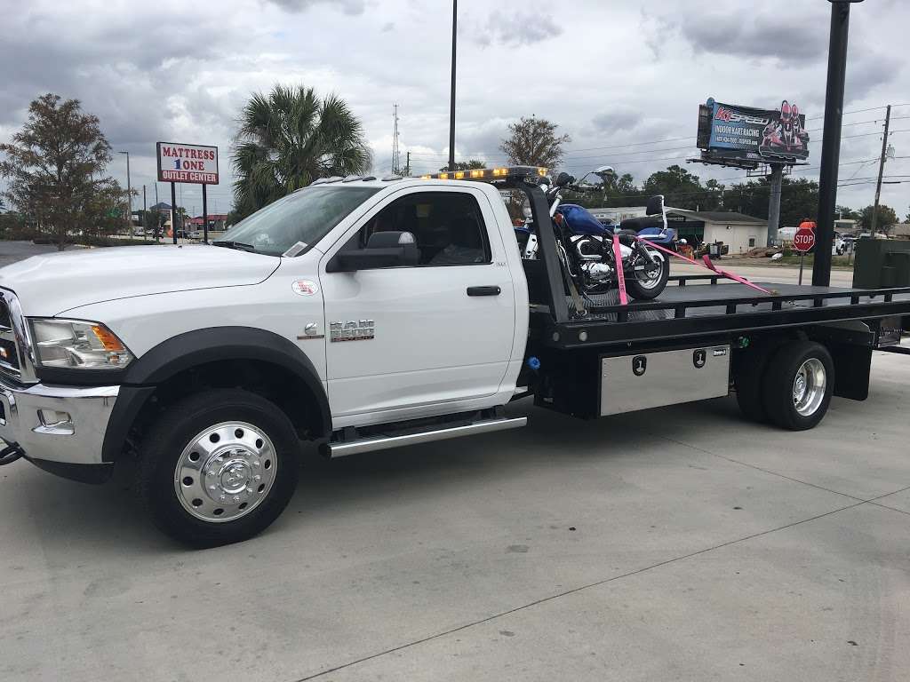 Hook and Book Towing And Recovery | 3101 McCoy Rd, Belle Isle, FL 32812 | Phone: (407) 692-8579