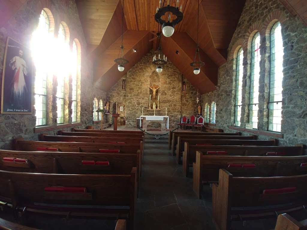 Saint Malos Chapel on the Rock | 10758 CO-7, Allenspark, CO 80510, USA