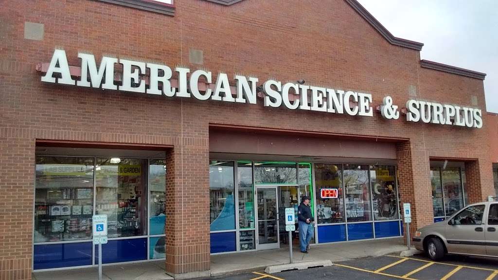 American Science & Surplus | 5316 N Milwaukee Ave, Chicago, IL 60630, USA | Phone: (773) 763-0313