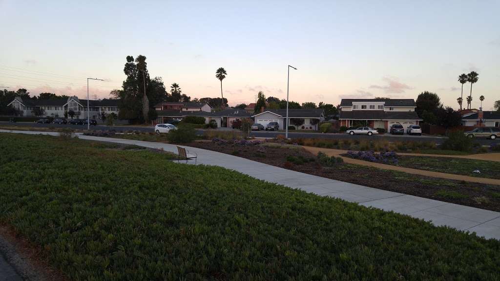 Beach Park Blvd & Halibut St | Foster City, CA 94404, USA