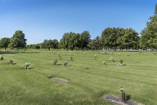 Shawnee Mission Mem Gardens | 23215 W 75th St, Shawnee, KS 66227, USA | Phone: (913) 441-3300
