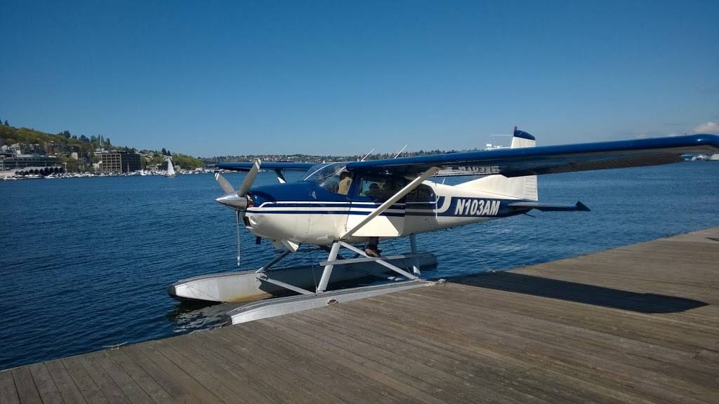 Seaplane Scenics | 1200 Carillon Point, Kirkland, WA 98033, USA | Phone: (206) 499-2135