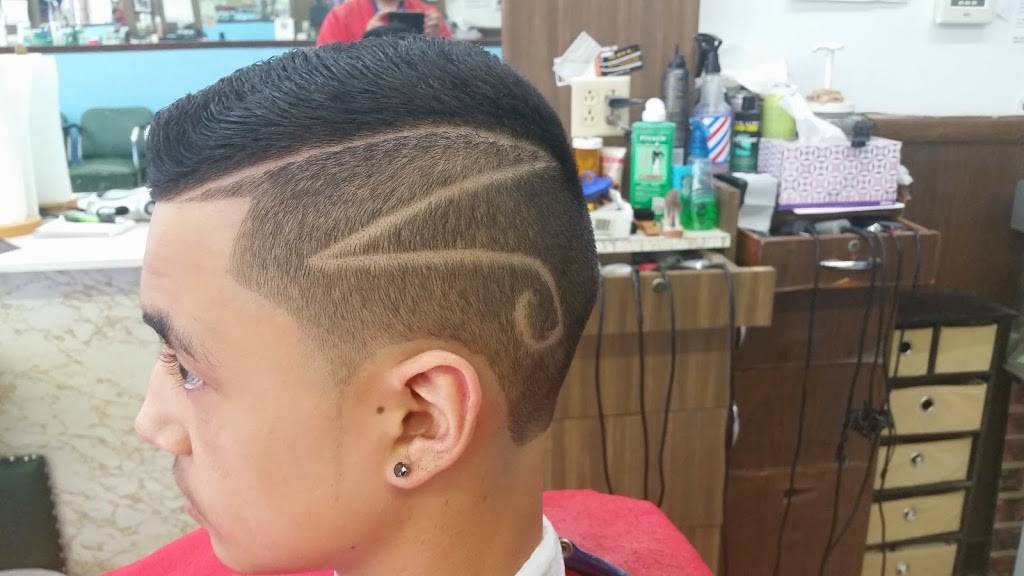 C & J Barber Shop | 1730 Lockbourne Rd, Columbus, OH 43207, USA | Phone: (614) 443-5393