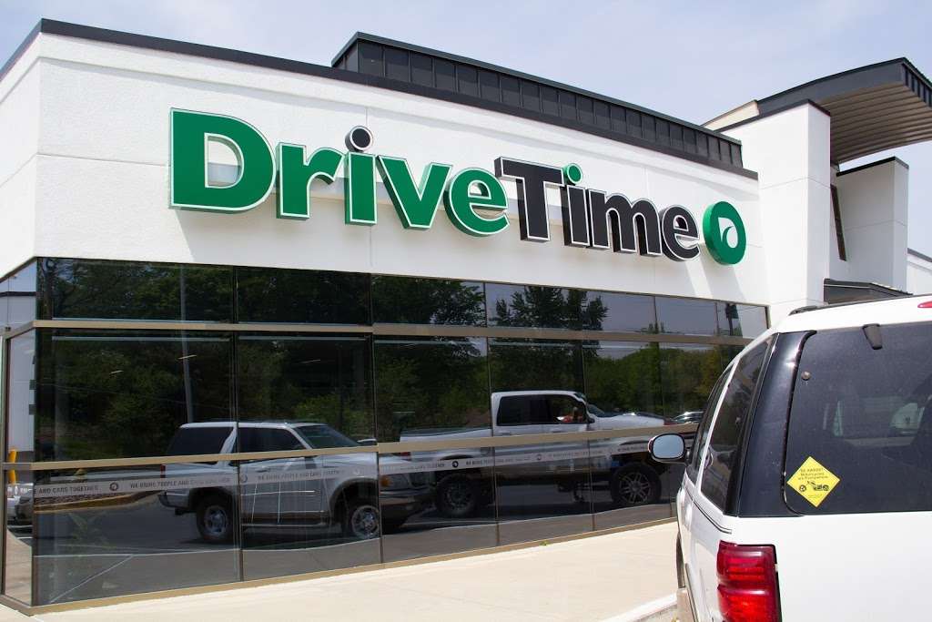 DriveTime Used Cars | 6110 N Oak Trafficway, Gladstone, MO 64118, USA | Phone: (816) 627-5150