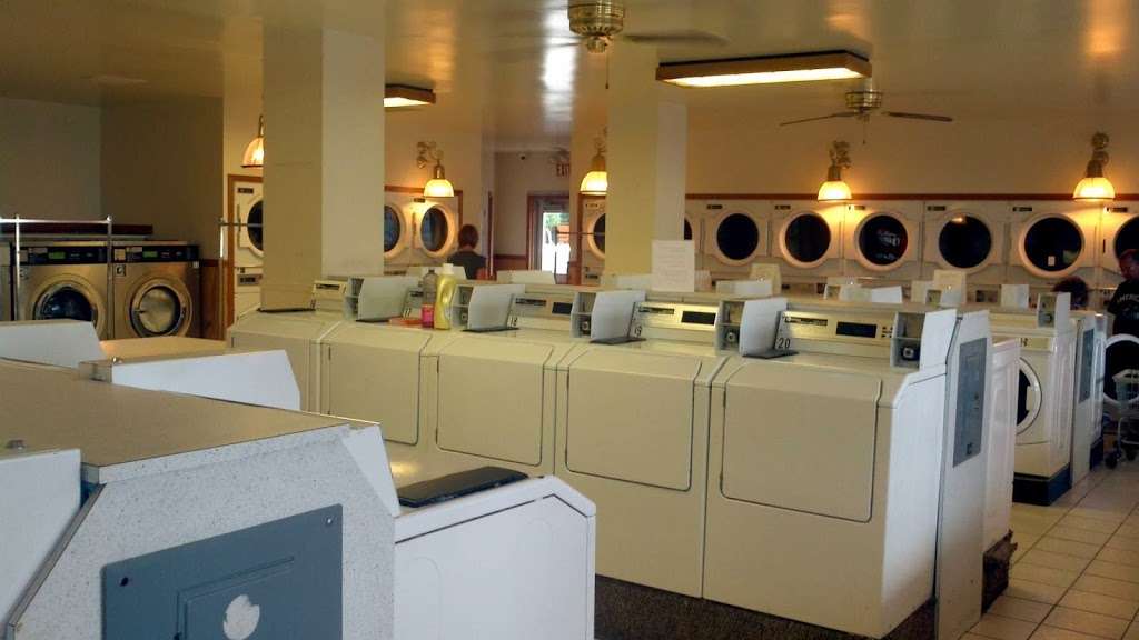 Wash n Dry Laundry Services | 531 Bedford Rd, Morris, IL 60450, USA | Phone: (815) 274-7601