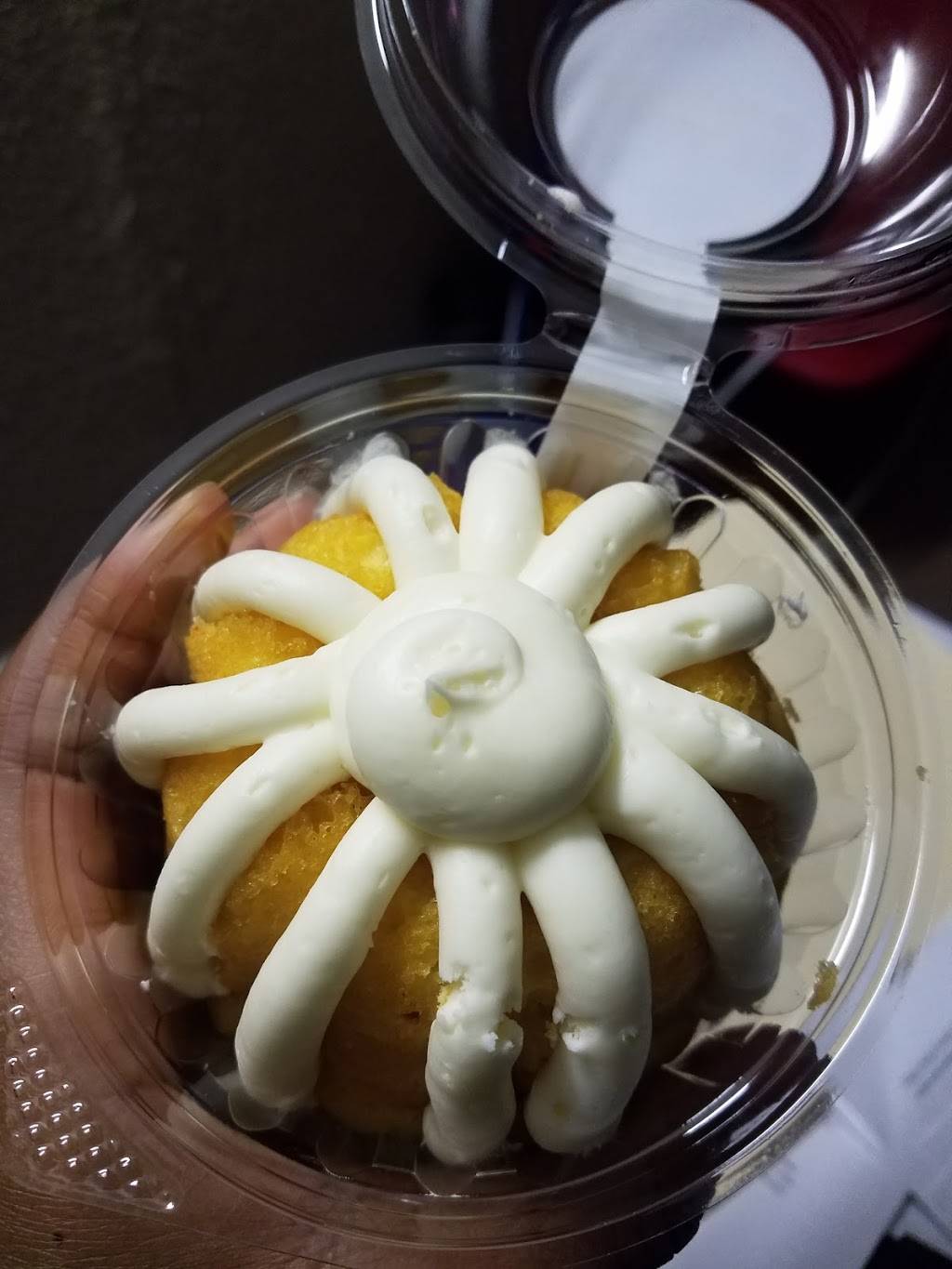 Nothing Bundt Cakes | 7620 Corporate Blvd Suite D, Baton Rouge, LA 70809 | Phone: (225) 924-9002