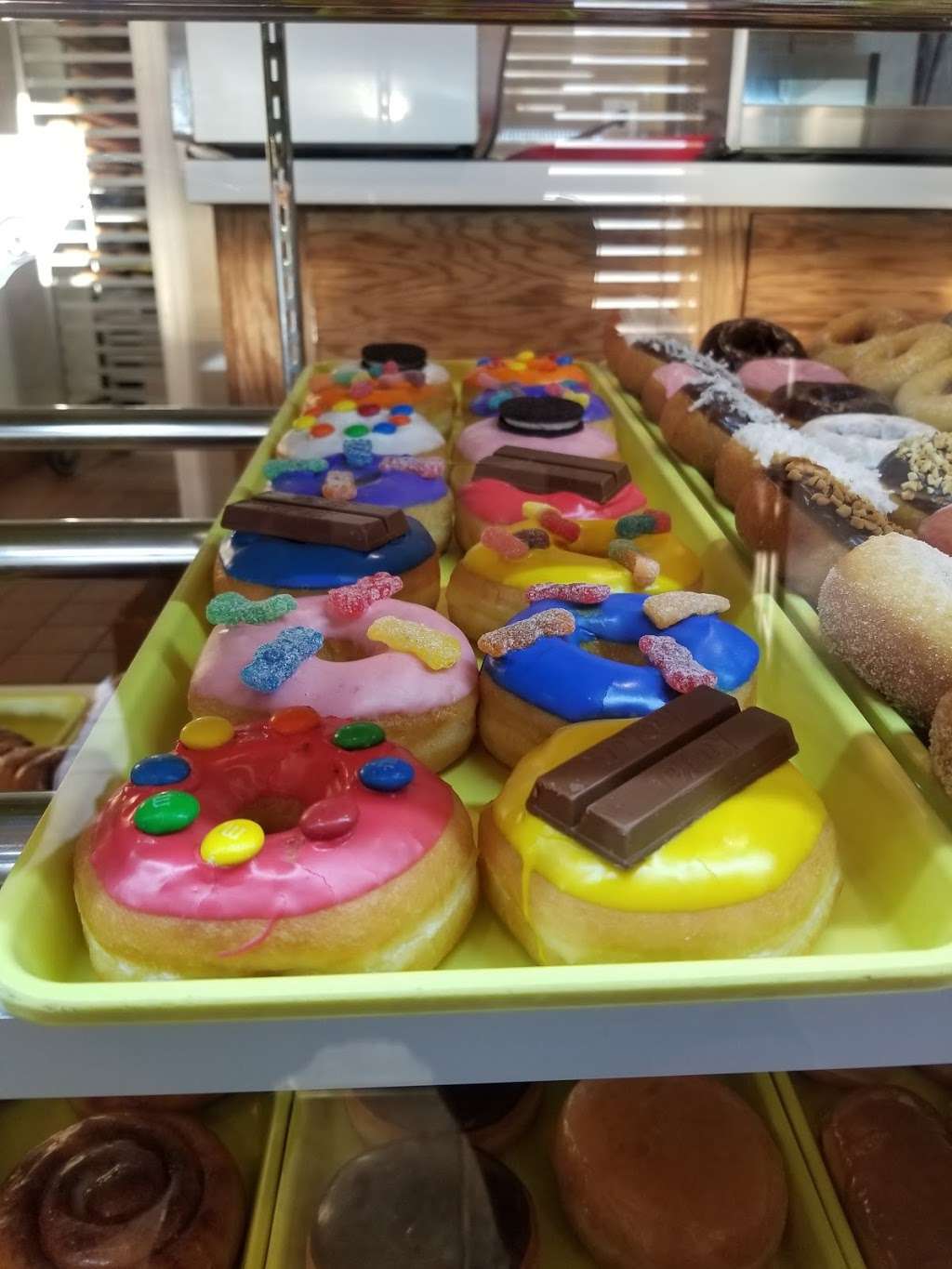 Donut House | 6421 Riverside Dr, Irving, TX 75039, USA | Phone: (972) 925-0246