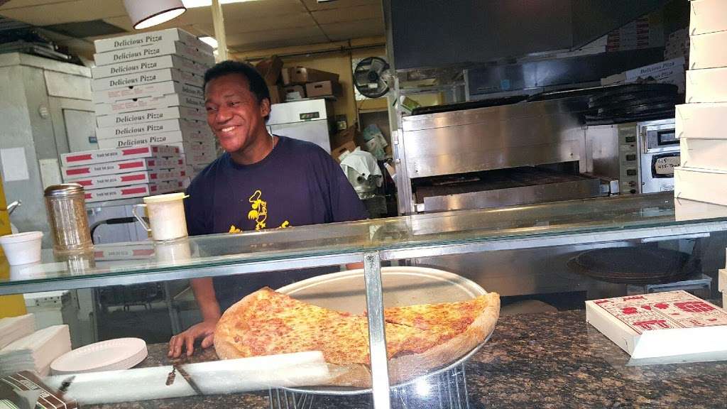 Mr. Wings Pizza & Pasta | 927 E Baltimore Ave, East Lansdowne, PA 19050, USA | Phone: (610) 623-1314