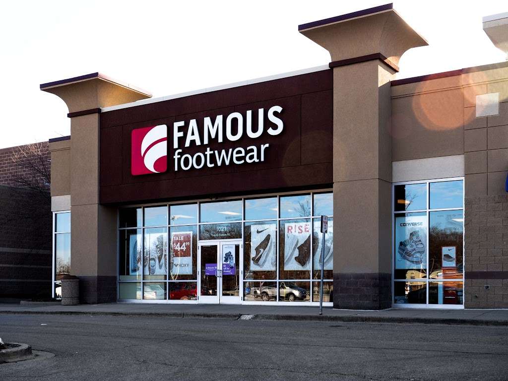 Famous Footwear | 1021 S Sutton Rd, Streamwood, IL 60107, USA | Phone: (630) 540-7647