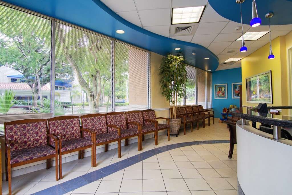 Main Street Orthodontics of Miami Lakes | 15600 NW 67th Ave Ste 110, Miami Lakes, FL 33014, USA | Phone: (305) 400-0370