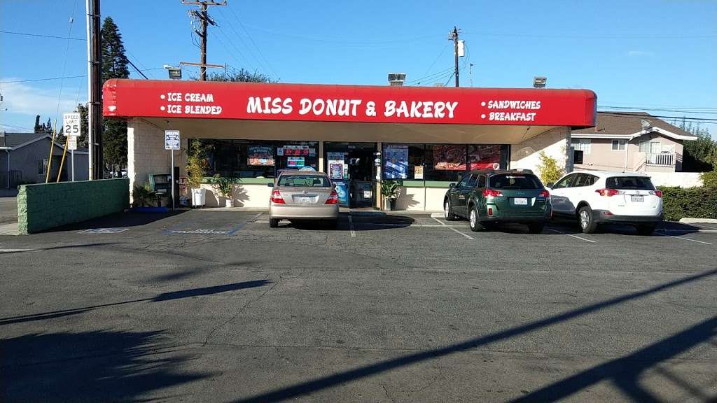 Miss Donut & Bakery | 1871 Pacific Coast Hwy, Lomita, CA 90717 | Phone: (310) 534-8627