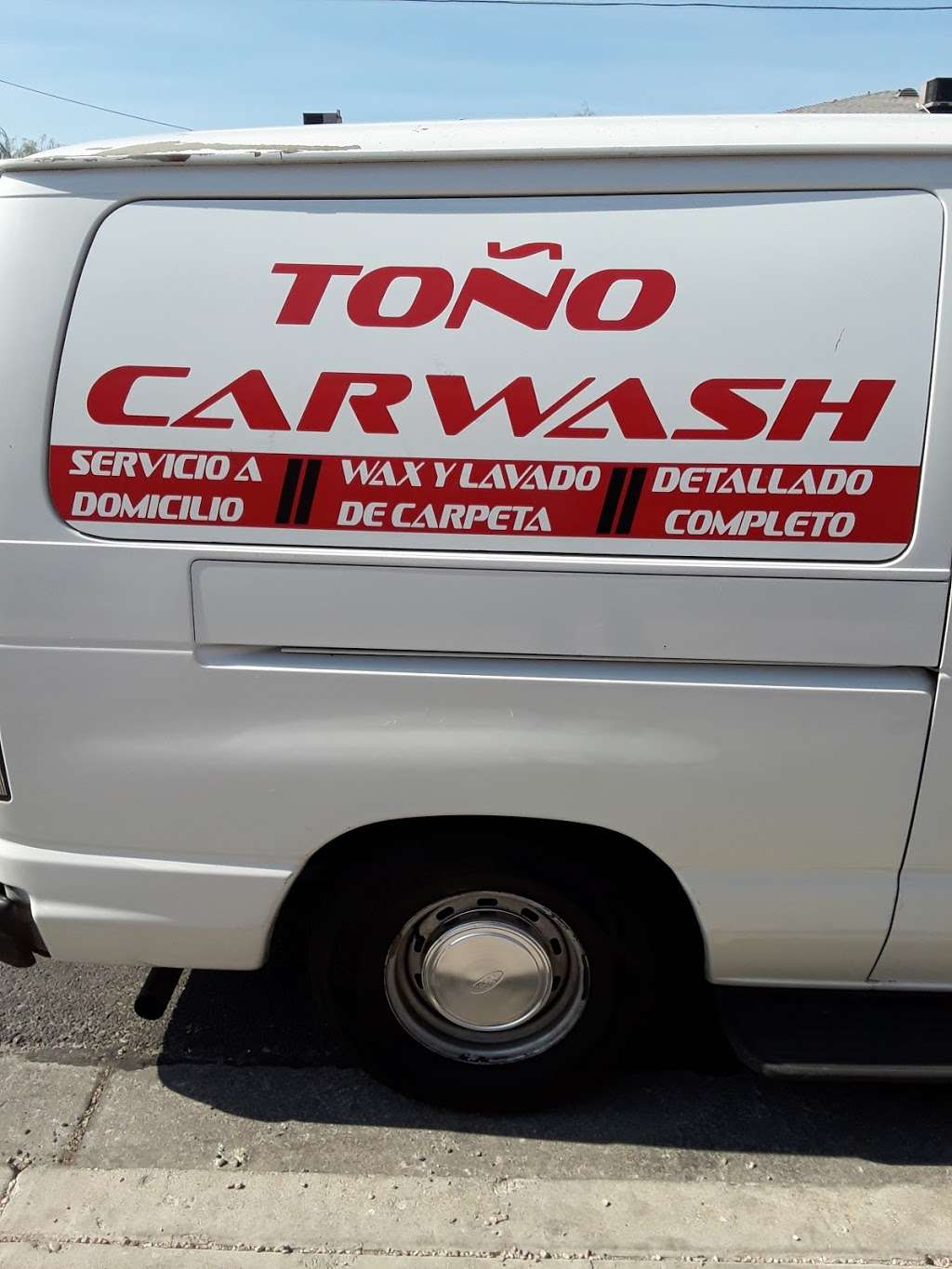 Car Wash Toño | North Las Vegas, NV 89030, USA | Phone: (702) 752-1321