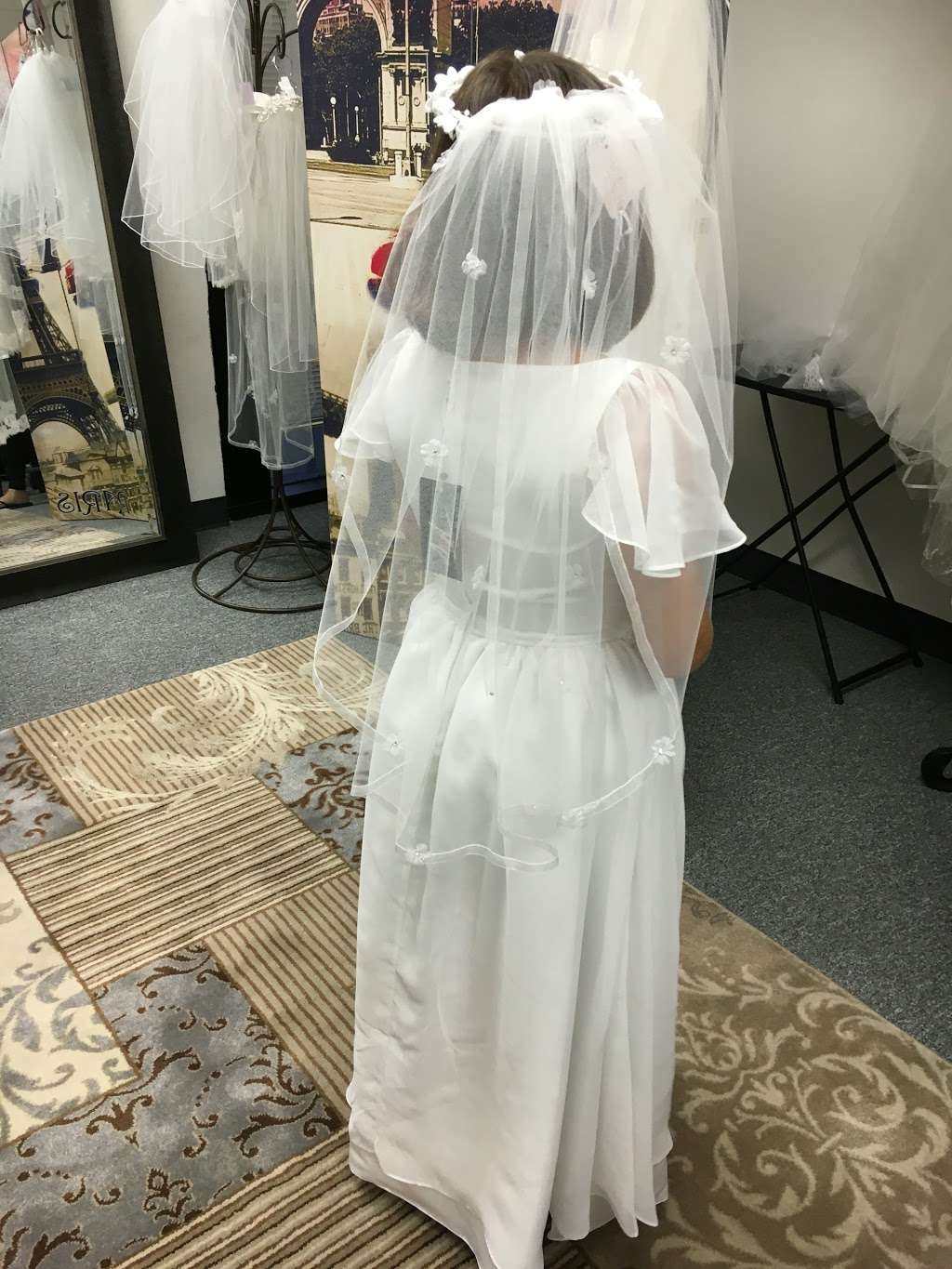 Bridal Accessories Outlet | 4115 Schaefer Ave, Chino, CA 91710, USA | Phone: (909) 364-1698