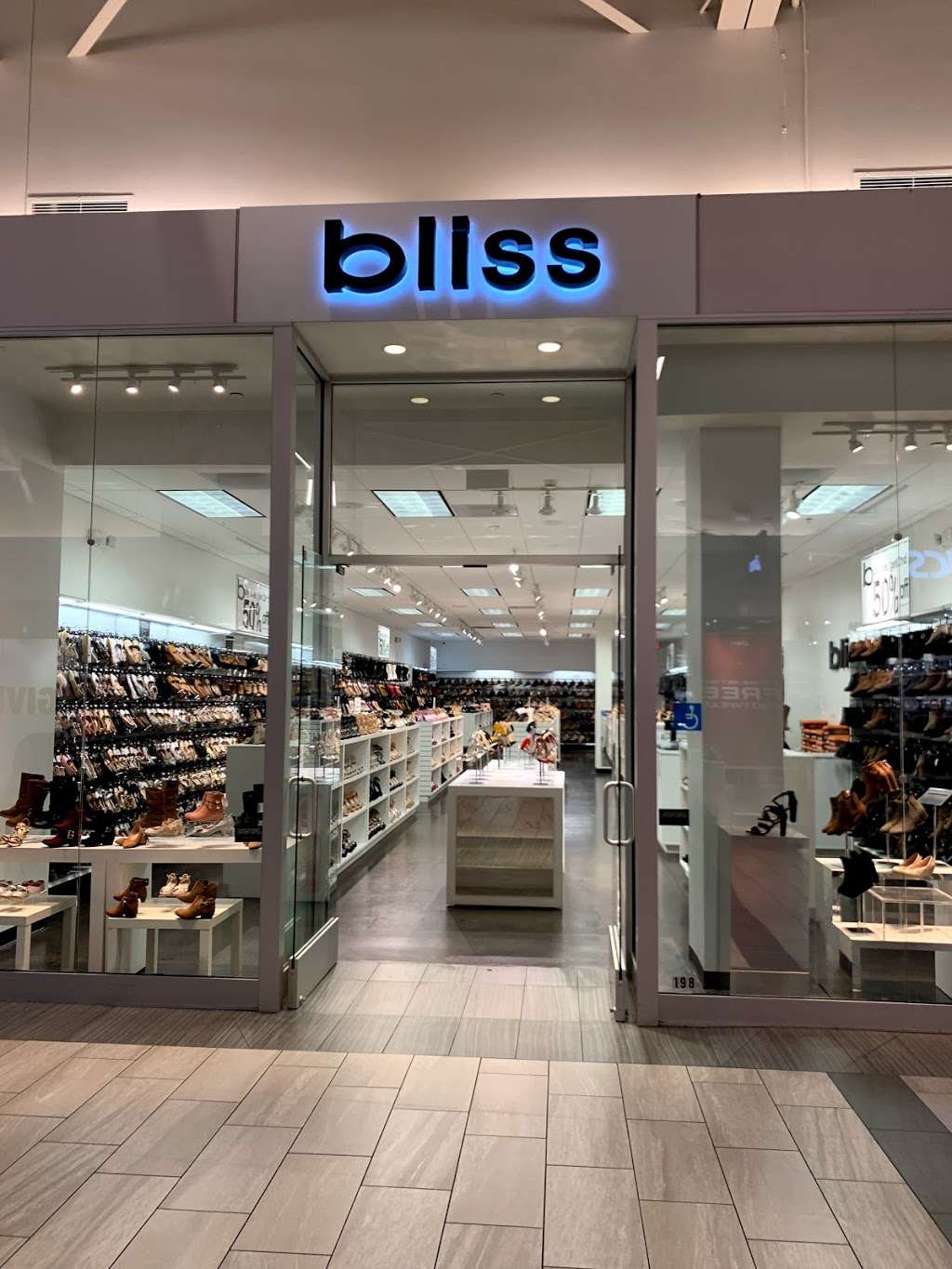 bliss shoe store near me