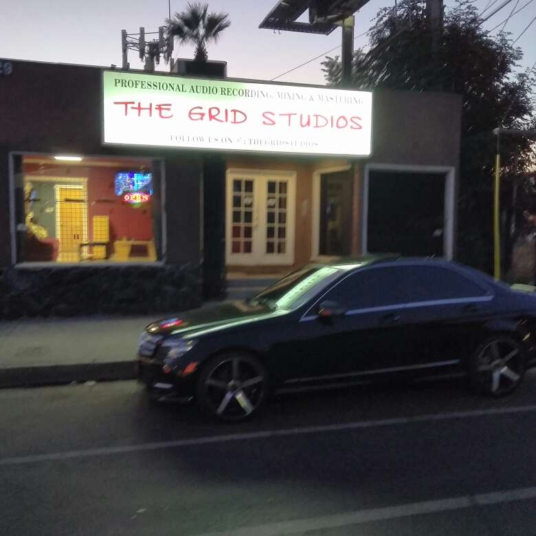 The Grid Studios | 6429 Woodman Ave, Los Angeles, CA 91401, Van Nuys, CA 91401 | Phone: (818) 770-1719