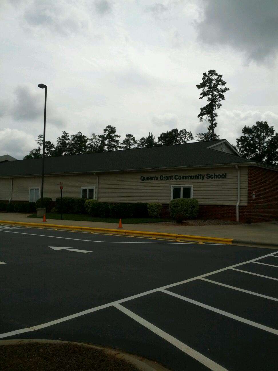 Queens Grant Community School | 6400 Matthews-Mint Hill Rd, Mint Hill, NC 28227 | Phone: (704) 573-6611