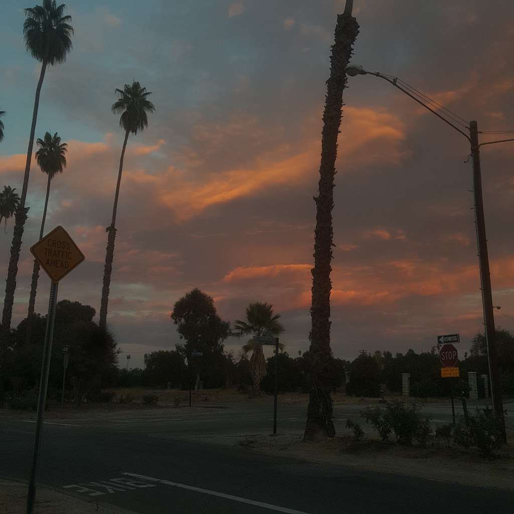 Victoria Plaza | Victoria Ave, Riverside, CA 92504, USA | Phone: (951) 867-5309