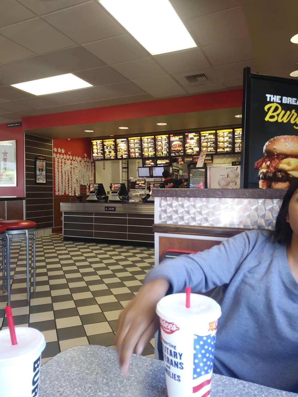 Carls Jr. | 7201 Carson Blvd, Long Beach, CA 90808 | Phone: (562) 627-0979