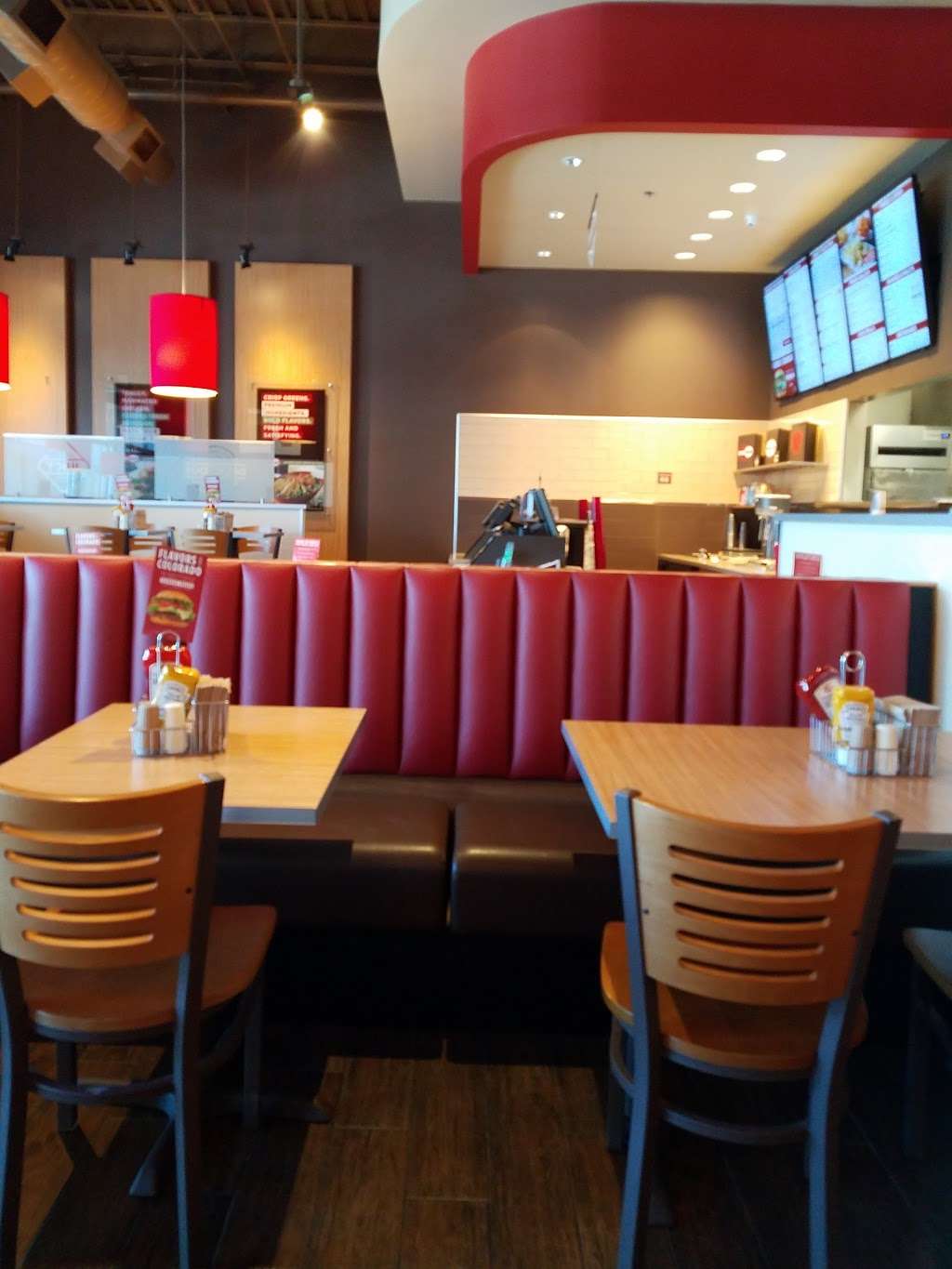 Smashburger | 5 S Morehall Rd Ste 400, Malvern, PA 19355 | Phone: (484) 318-8572