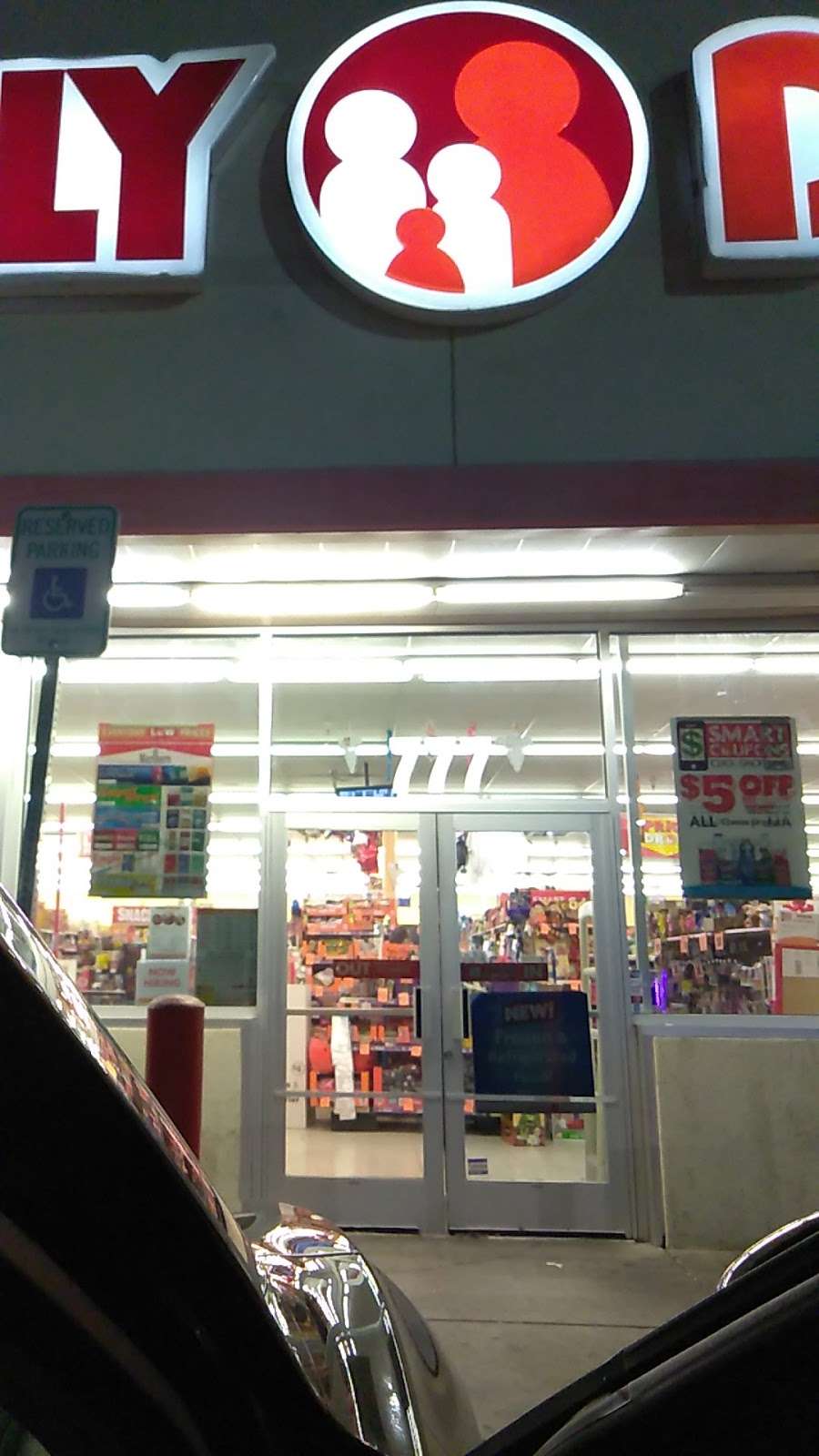 Family Dollar | 777 N Rancho Dr, Las Vegas, NV 89106 | Phone: (702) 631-0580