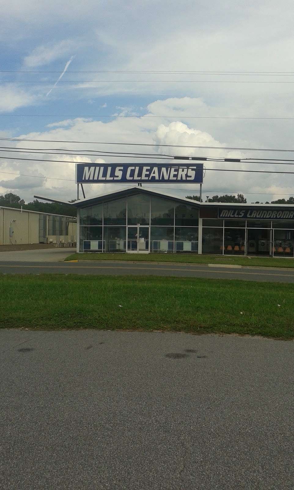 Mills Cleaners | 915 S Church St, Monroe, NC 28112, USA | Phone: (704) 289-1755