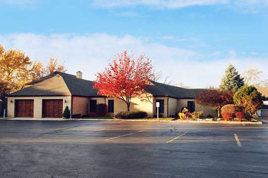 Cypress Funeral Home | 1698 North Bloomingdale Rd, Glendale Heights, IL 60139, USA | Phone: (630) 653-7666