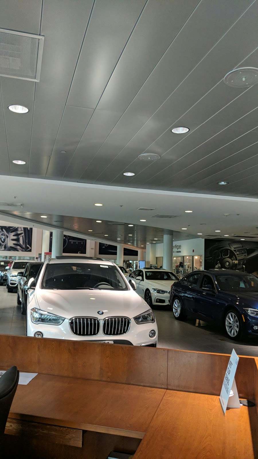 BMW of Roxbury in 840 US46, Kenvil, NJ 07847, USA