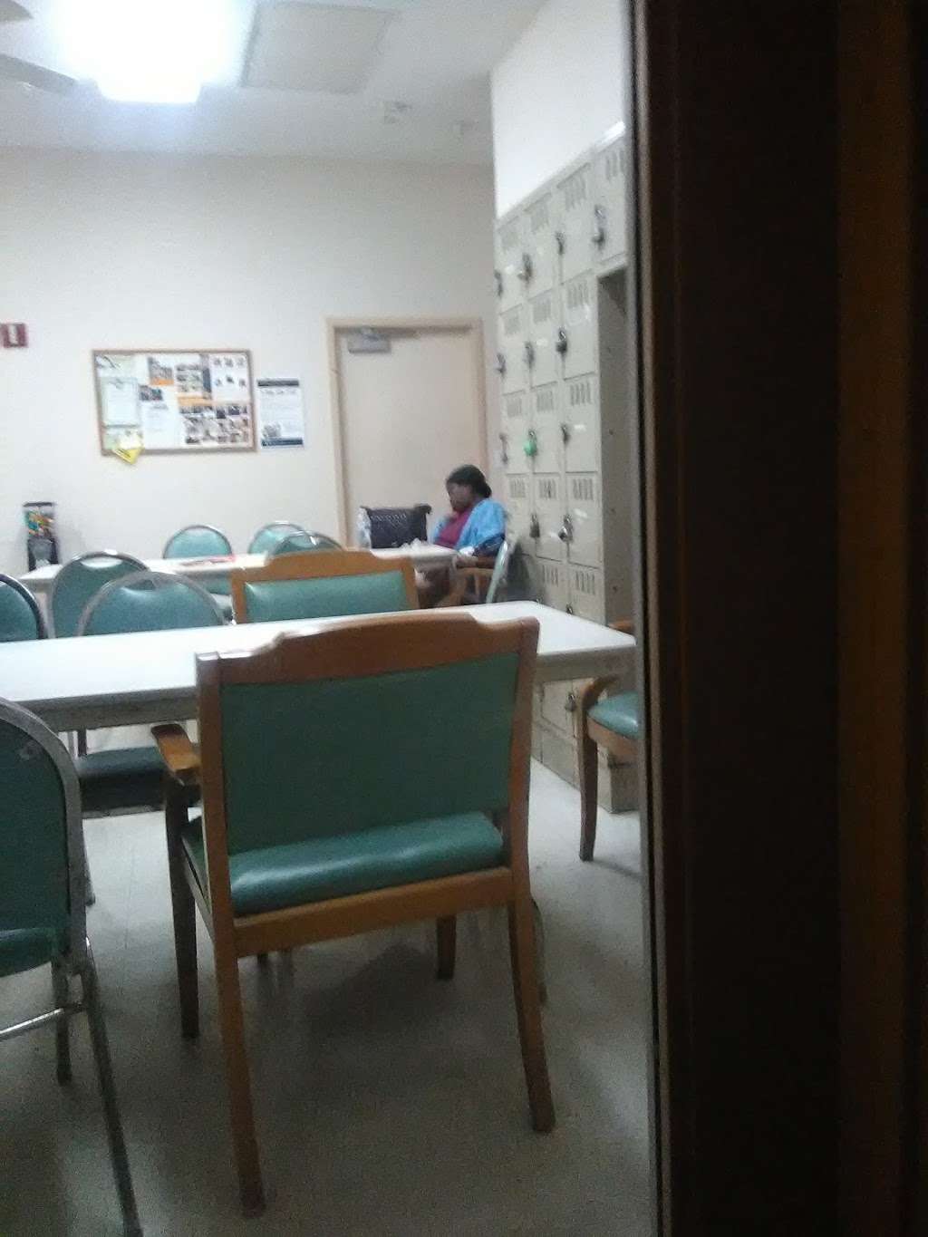 Southern Gardens Assisted Living | 255 E Main St, Lake Alfred, FL 33850, USA | Phone: (863) 956-0411