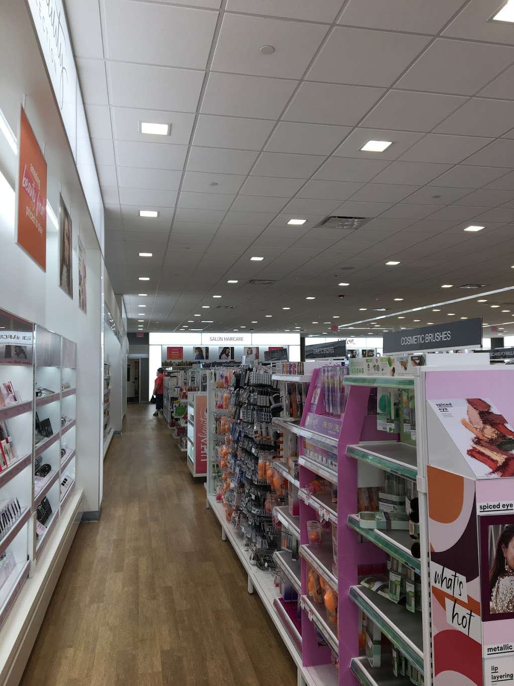 Ulta Beauty | 5774 Northwest Hwy, Crystal Lake, IL 60014, USA | Phone: (815) 301-5798