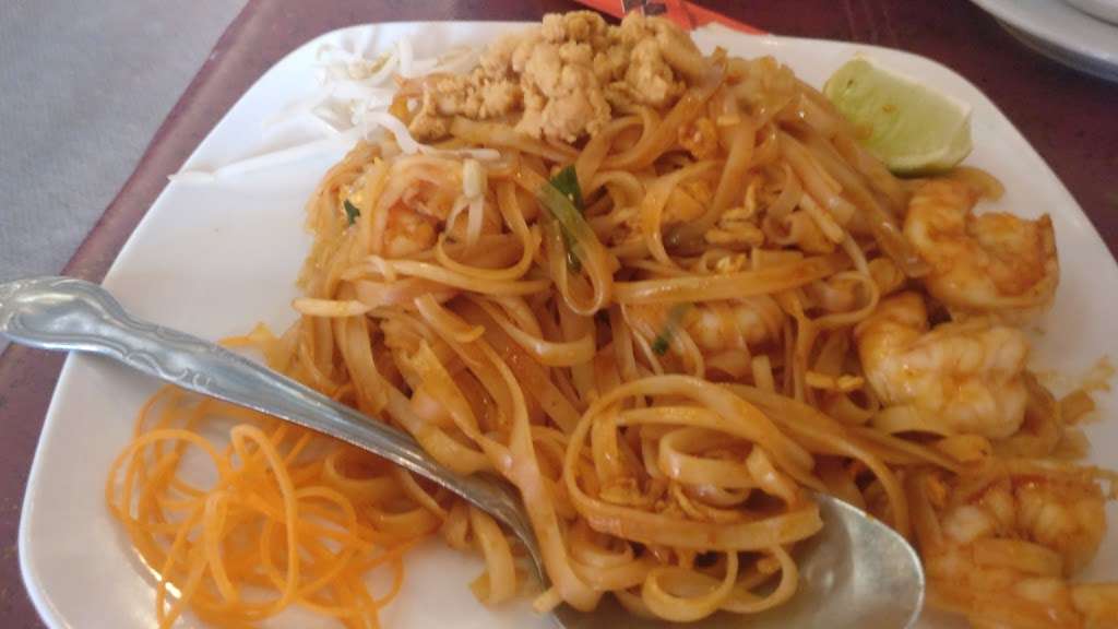 Thai Town 56 | 5729 Plank Rd, Fredericksburg, VA 22407, USA | Phone: (540) 785-5788