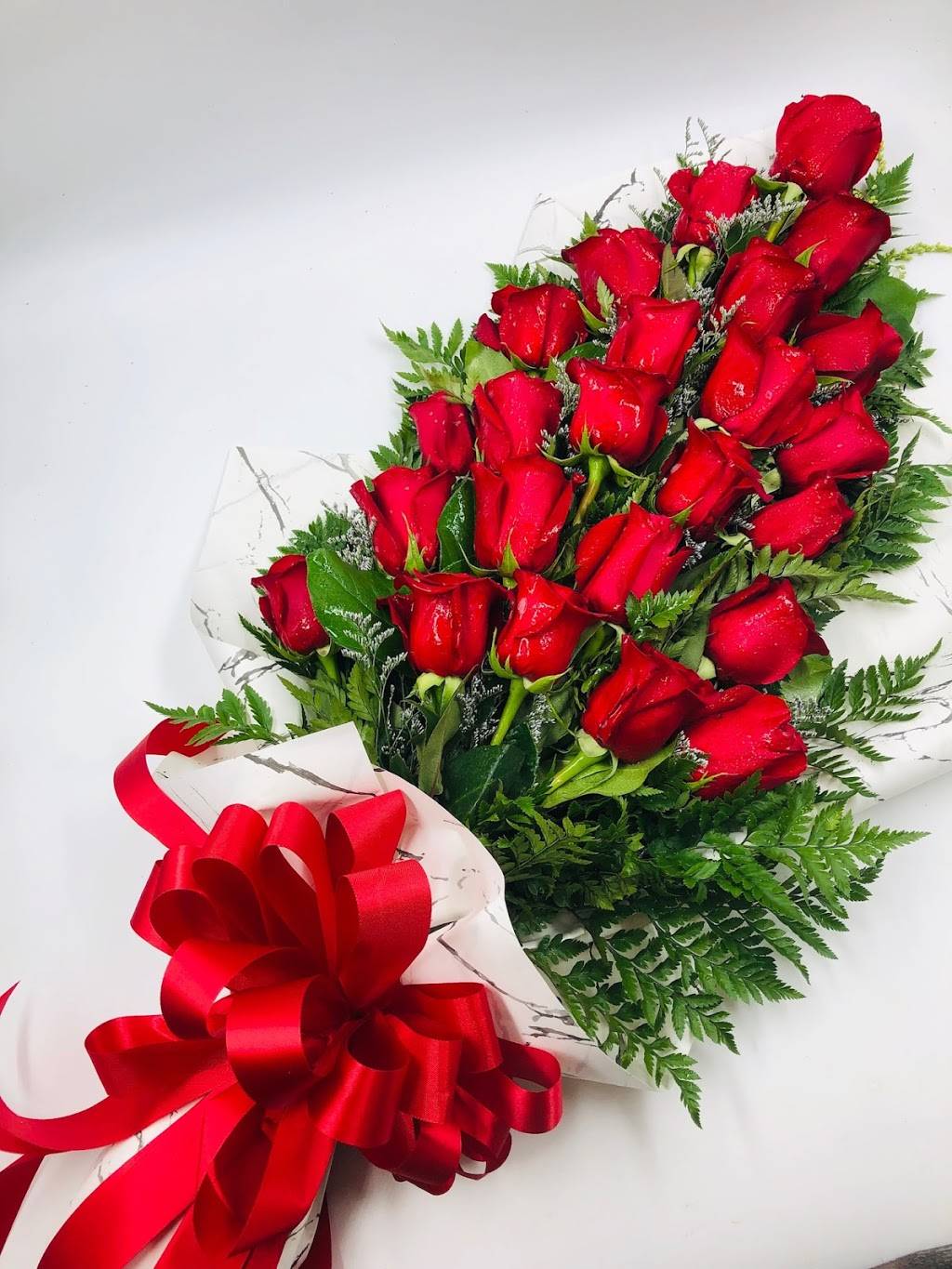 Fresh flowers florist | 2800 Juniper St, Fairfax, VA 22031, USA | Phone: (571) 378-0885
