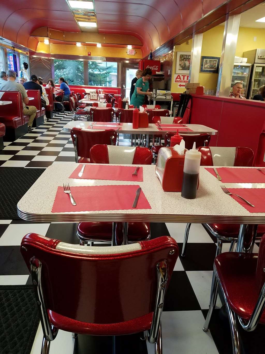 Dream Diner | 384 Middlesex Rd, Tyngsborough, MA 01879, USA | Phone: (978) 649-7097