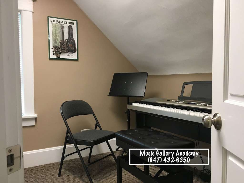 Music Gallery Academy | 2558 Green Bay Rd, Highland Park, IL 60035 | Phone: (847) 432-6350