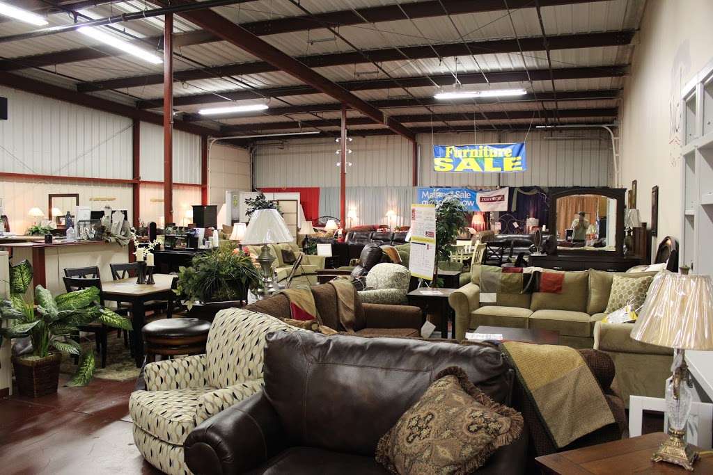 Nicks Furniture | 760 Heartland Dr, Sugar Grove, IL 60554, USA | Phone: (630) 466-5222