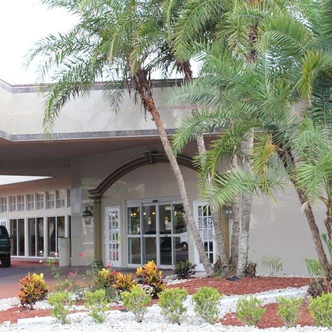 I-Drive Grand Resort & Suites | 7056 S Kirkman Rd, Orlando, FL 32819, USA | Phone: (407) 351-2000