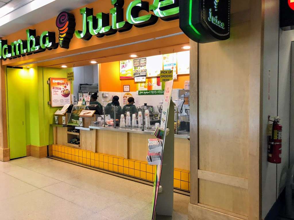 Jamba Juice Charlotte/Douglas Intl Airport | 5501 Josh Birmingham Pkwy Concourse D, Charlotte, NC 28219, USA | Phone: (704) 359-9572