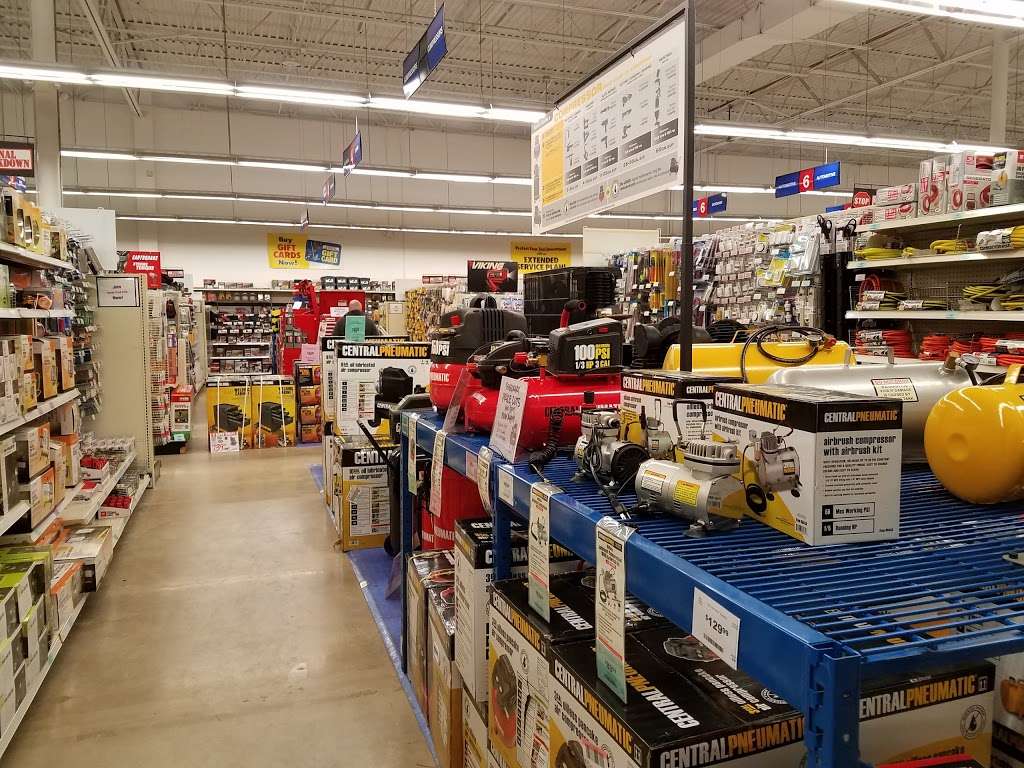 Harbor Freight Tools | 12 Quarry Rd g2, Downingtown, PA 19335, USA | Phone: (610) 873-2147