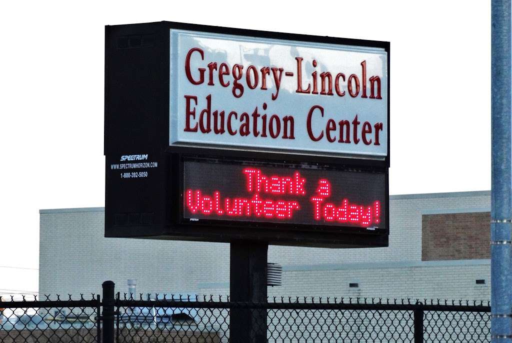 Gregory-Lincoln Education Center | 1101 Taft St, Houston, TX 77019 | Phone: (713) 942-1400