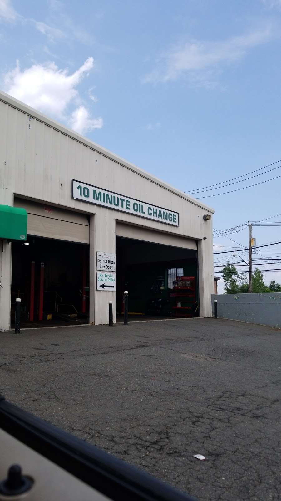 Meineke Car Care Center | 1162 Rossville Ave, Staten Island, NY 10309, USA | Phone: (718) 355-8720