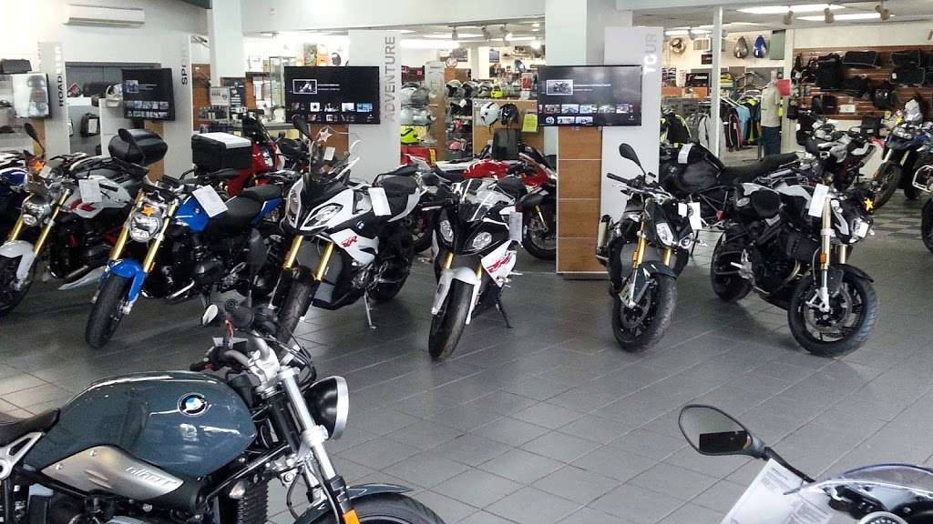 British USA - Gulf Coast BMW | 1210 College Ave, South Houston, TX 77587, USA | Phone: (713) 944-7951